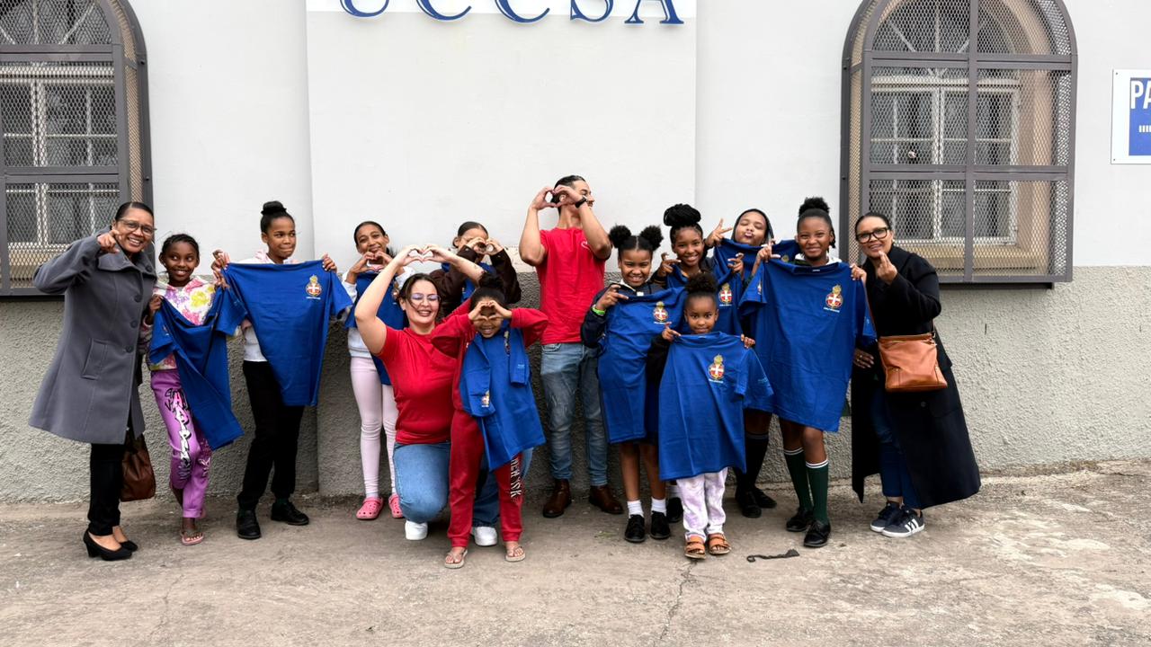 Girls Brigade T-shirt drop-off